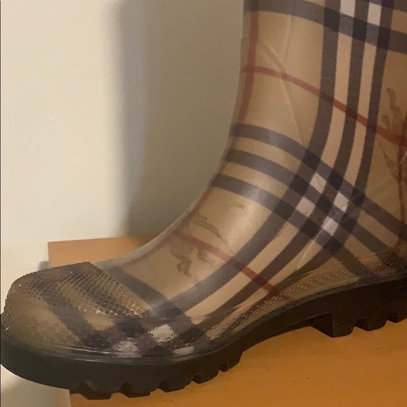 Burberry Rain boot - Picture 2 of 4